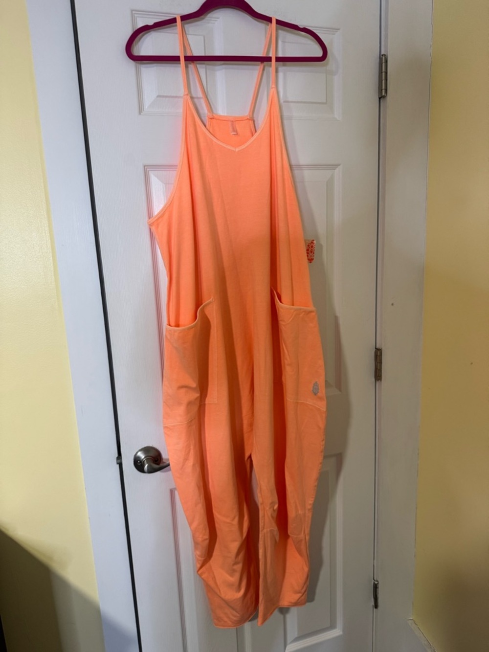 NWT Free People Movement Hot Shot Onesie in Pastel Peach Size Large - Picture 3 of 6